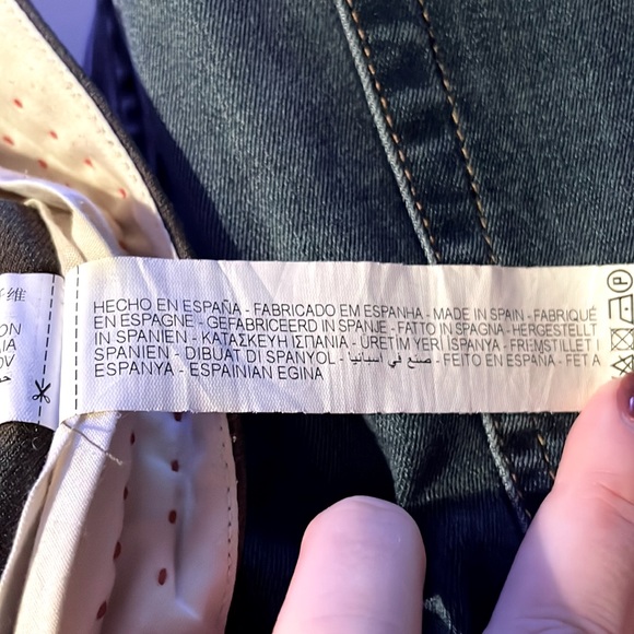 Zara Cropped Straight Leg Trouser in Gray - Picture 9 of 9